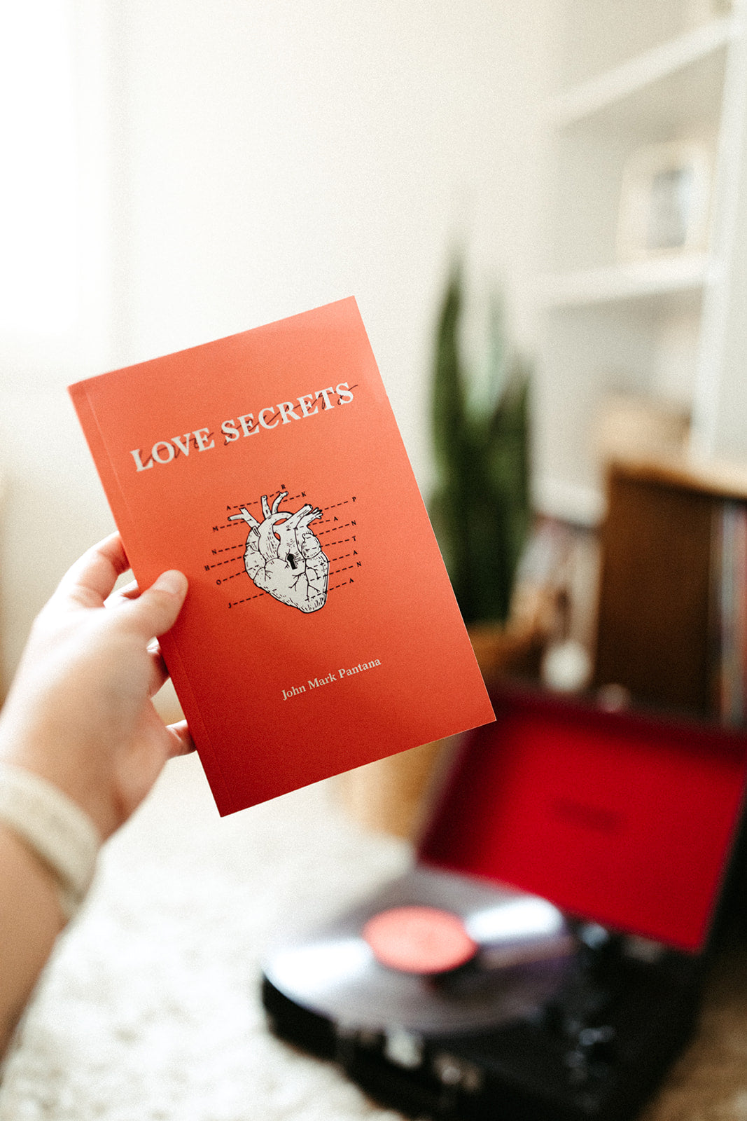 Love Secrets Book (Wholesale)